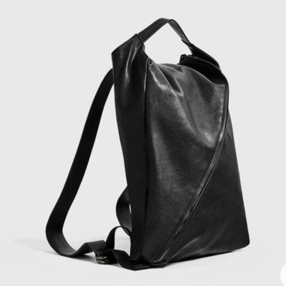 Zara Handbags - ZARA BLACK FAUX LEATHER ZIPPER BACKPACK